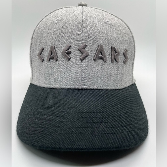 Caesars Palace fitted hat - Picture 4 of 4